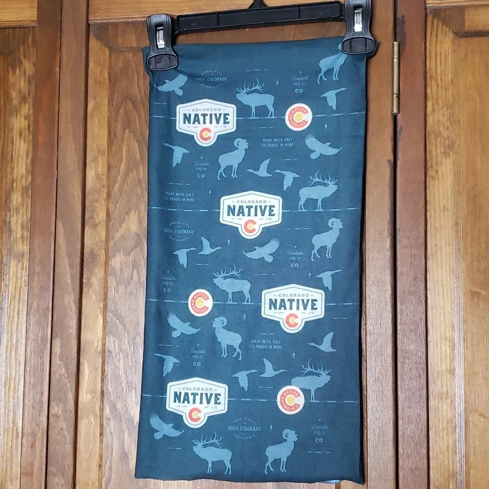 Colorado Native NWOT Neck Gaiter